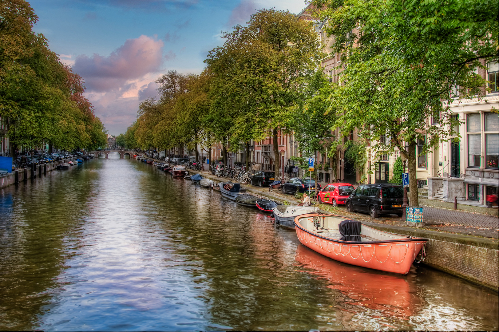 canal amsterdam