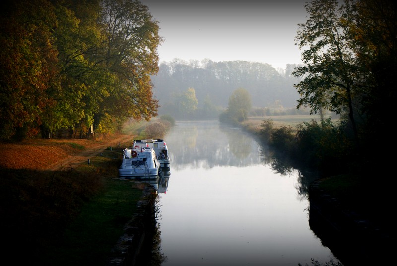 Canal Charentenay