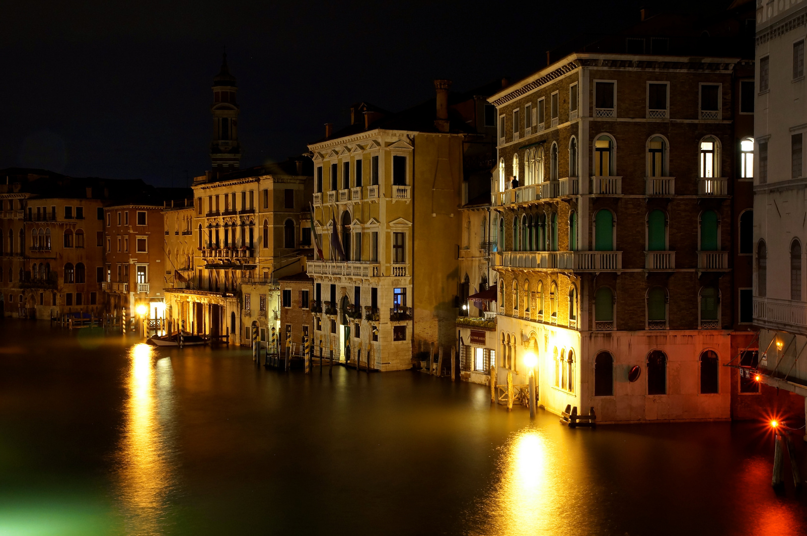 Canal Crande by night