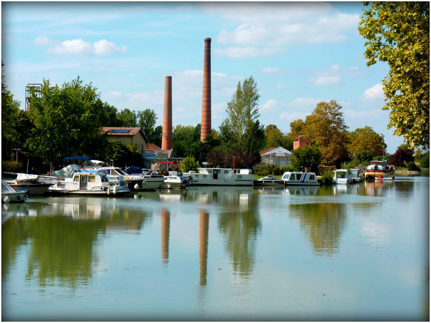 CANAL - DE - LA - GARONNE