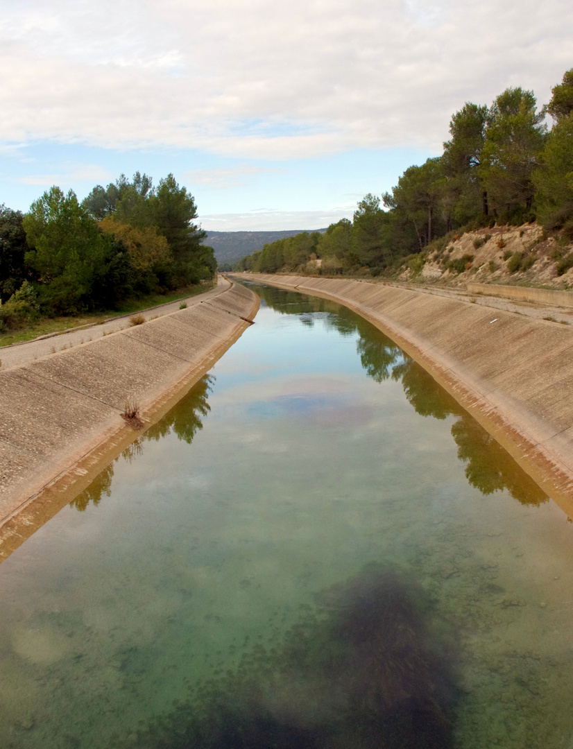 Canal de Provence, Pourrières, Var