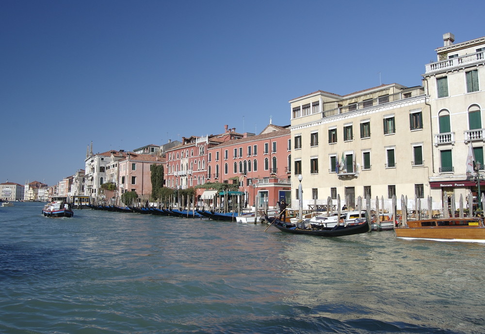 "Canal Grande"