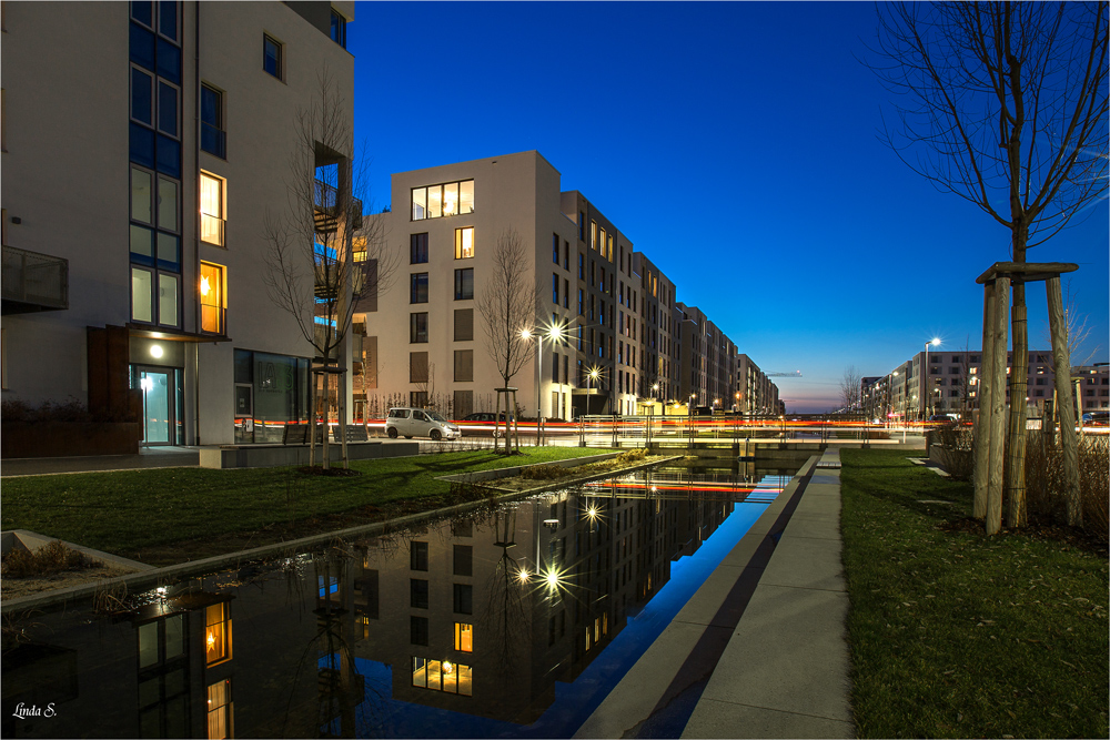 canal grande ..(blue hour)...