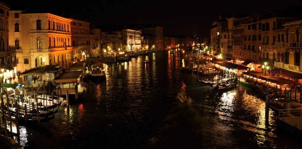 Canal Grande by night