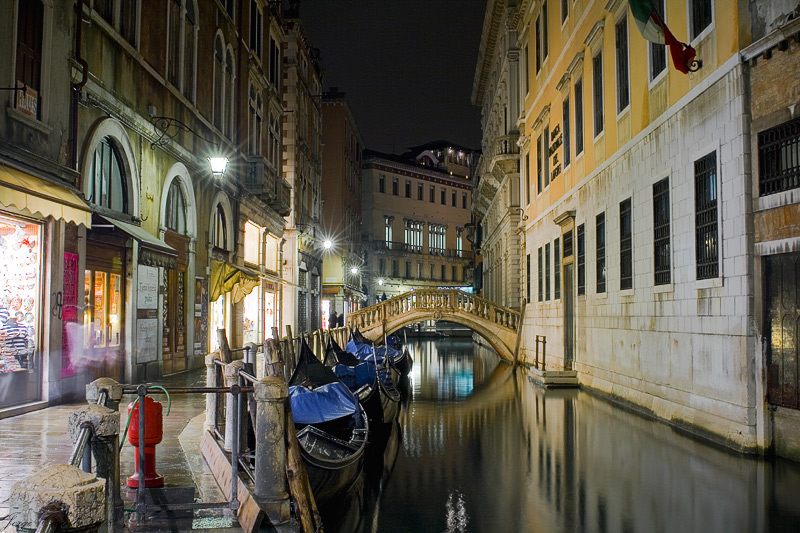 Canal veneciano