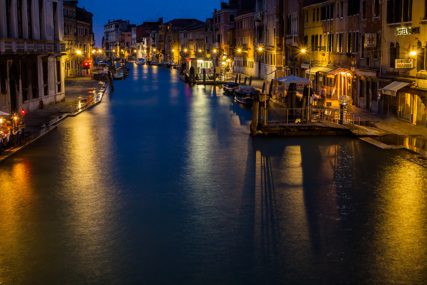 canale di cannaregio am abend