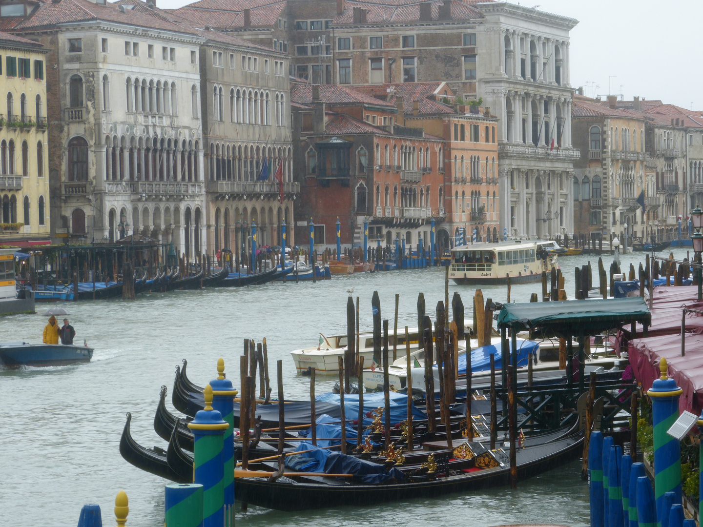 Canale Grande - auch bei Regenwetter bezaubernd