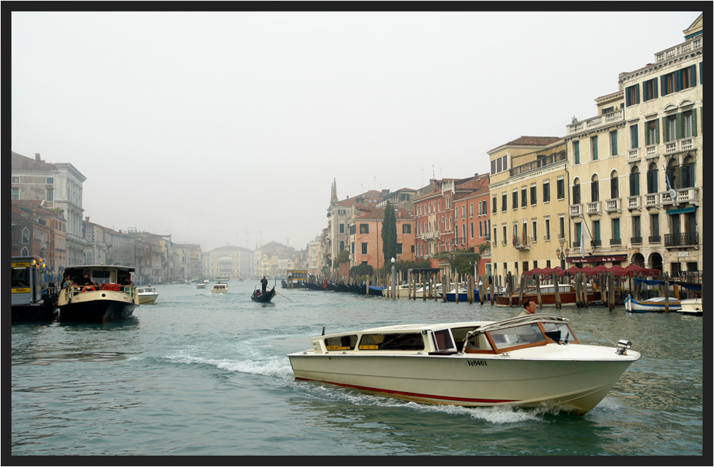 Canale Grande - nebbia