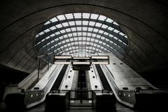 Canary Wharf Tube Station (Backdoor) 
