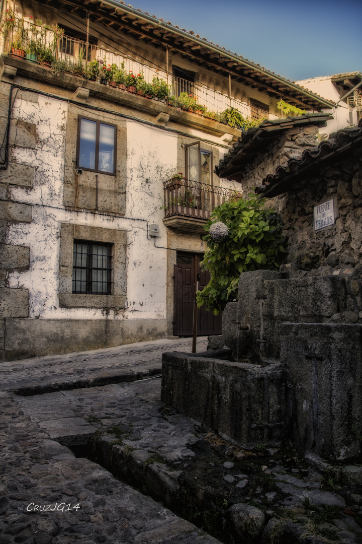 Candelario / 2