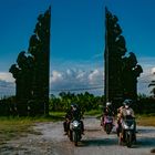 Candi Bentar to Pantai Cinta