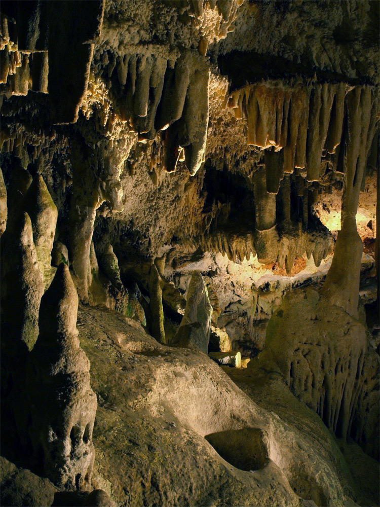 Cangoo Caves