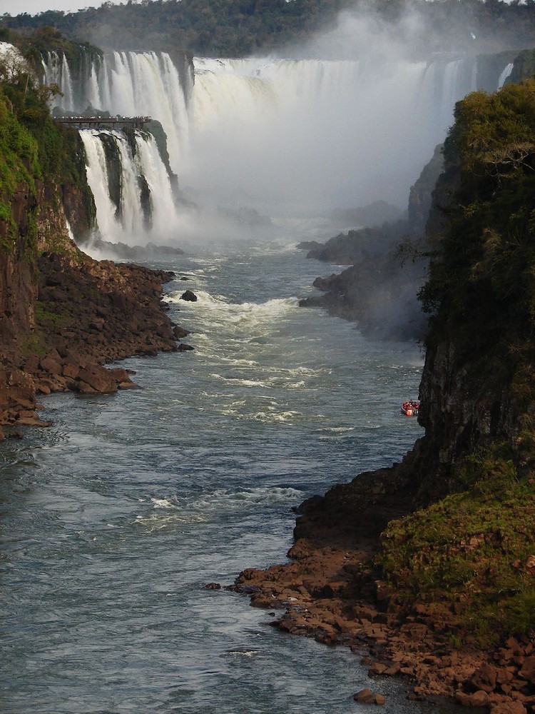 Canion das Cataratas .