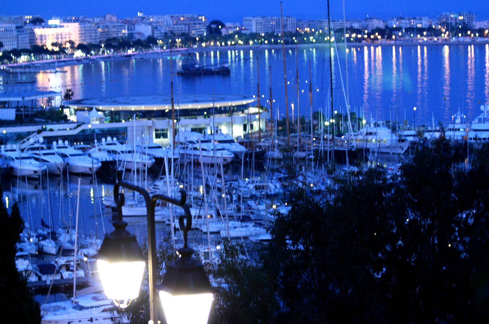 CANNES PORT