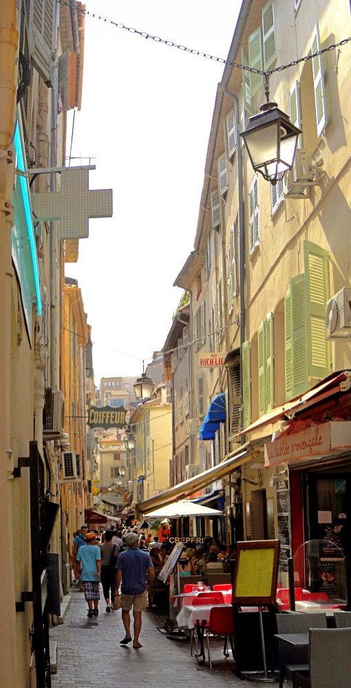 Cannes - Rue Meynadier