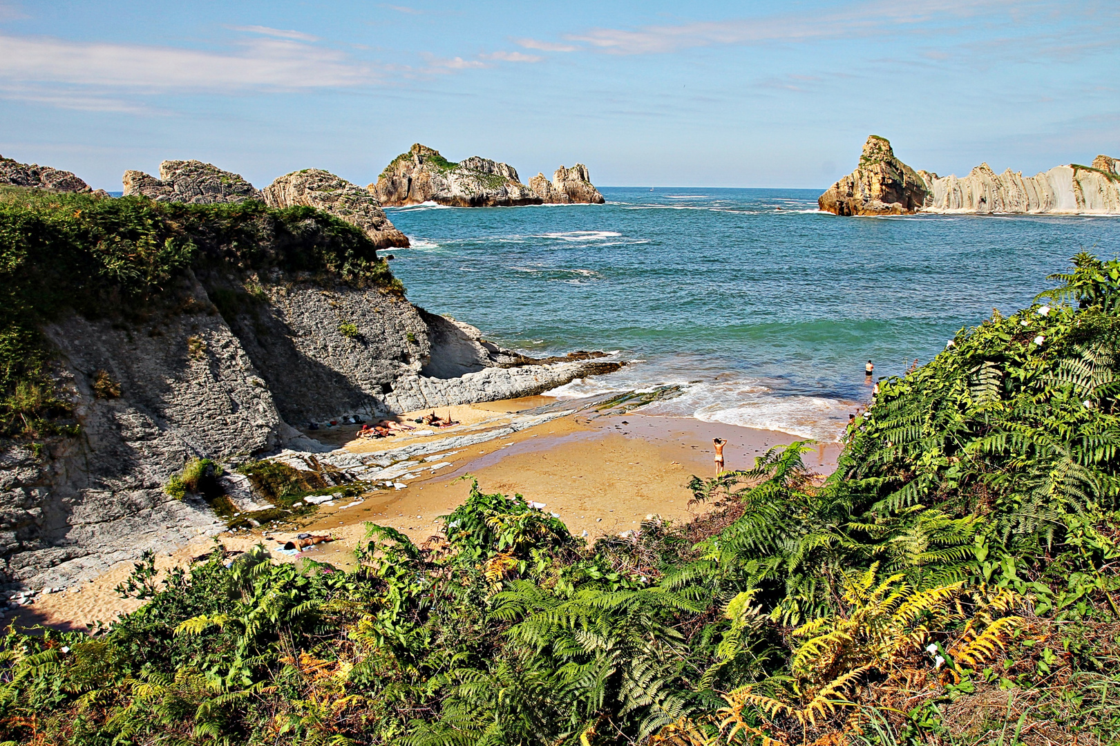 Cantabrie : côte sauvage appelée Costa quebrada