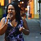 cantante en la calle 05