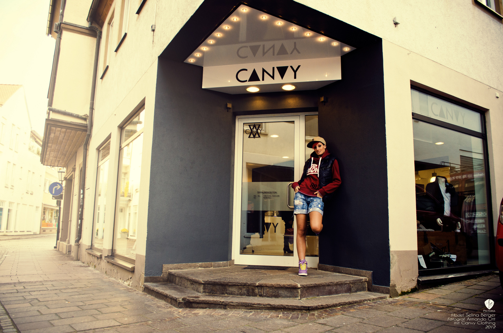 Canvy-Girl