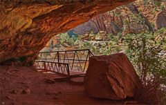 Canyon Overlook Trail