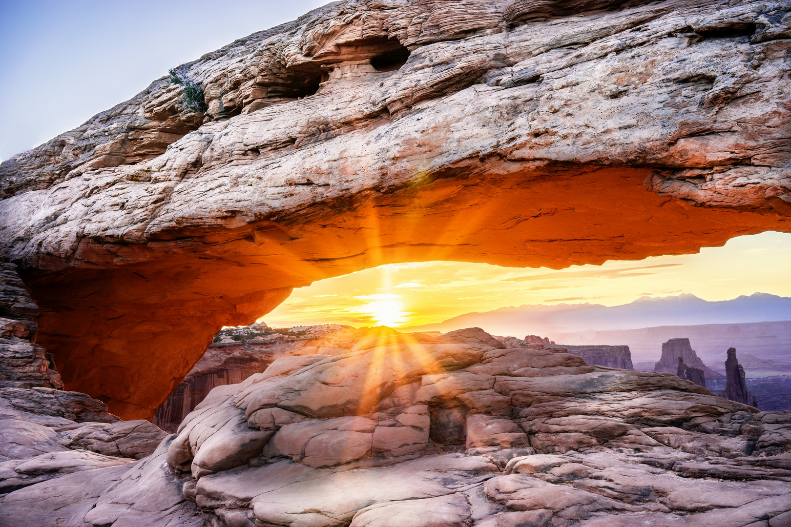 Canyonlands - Sunrise Mesa Arch