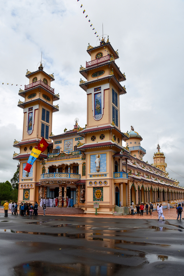 Cao Dai Tempel in Tay Ninh 02