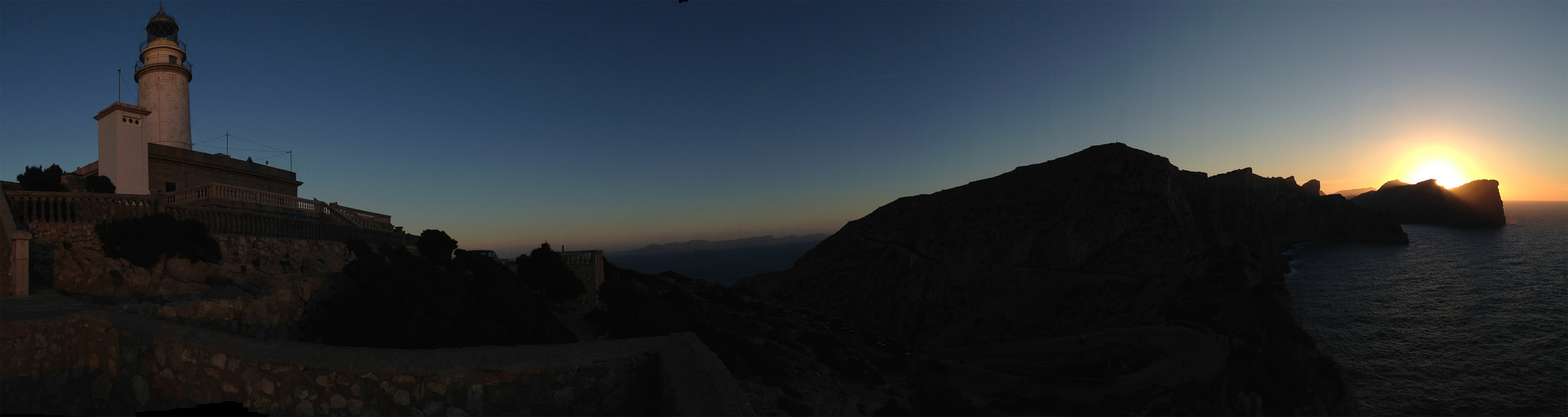 cap formentor lighthouse ................(klick ORIGINAL, da ist das ganze Foto)