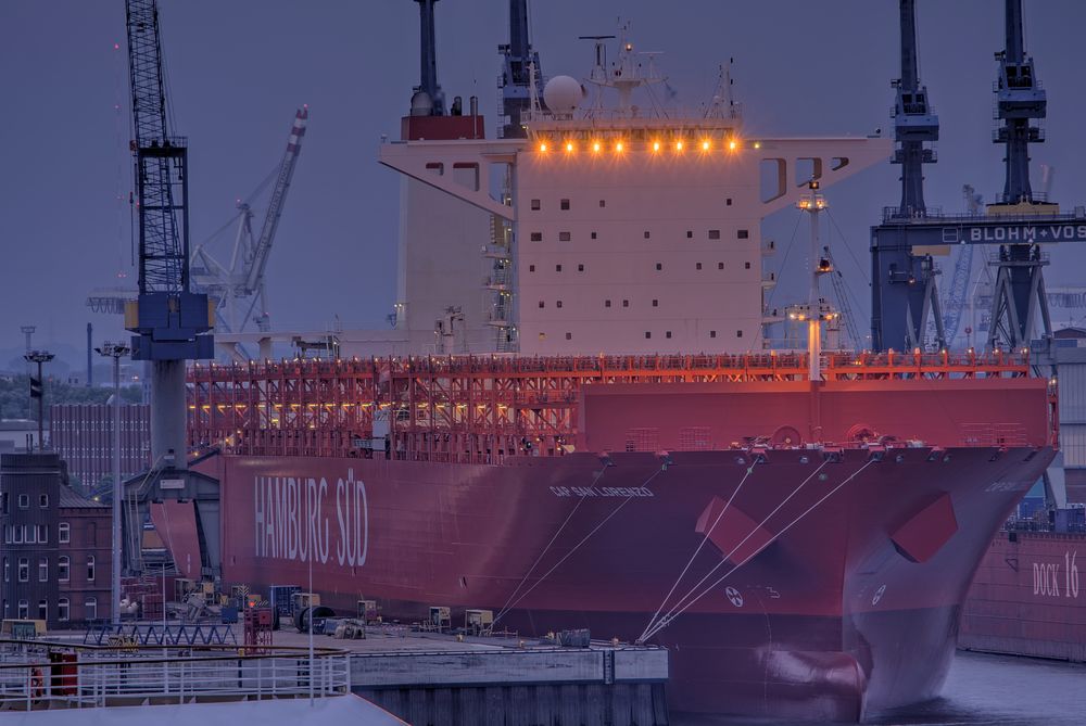 CAP SAN LORENZO Foto & Bild schiffe und seewege, motorschiffe, containerschiffe Bilder auf