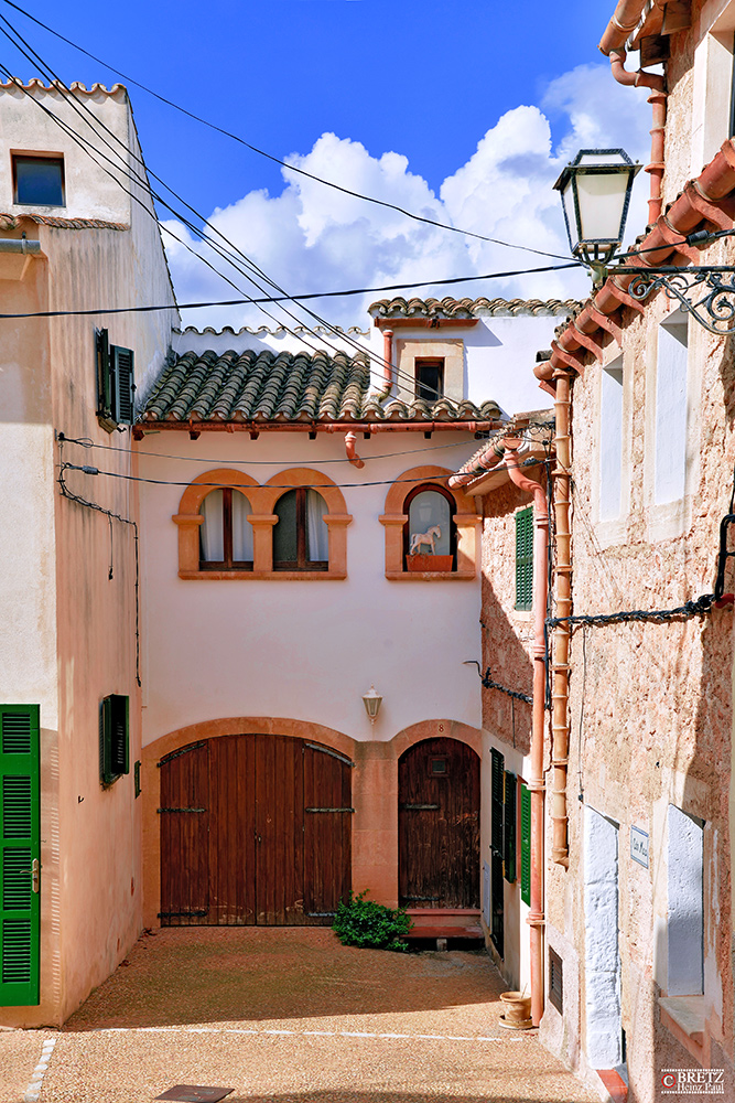 Capdepera, Carrer Major 8