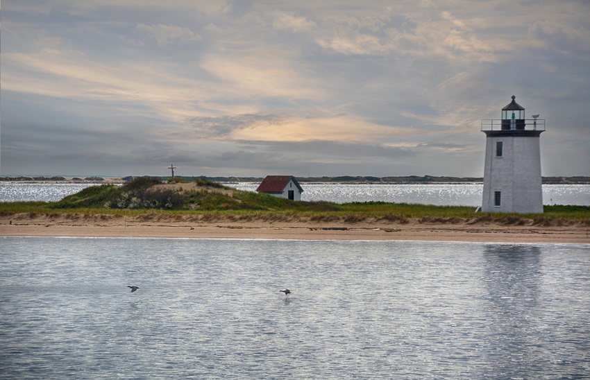 Cape Cod light II