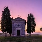 Capella della Madonna di Vitaleta bei Sonnenaufgang