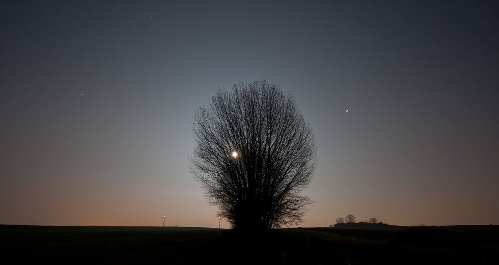 Capella, Mond und Saturn...