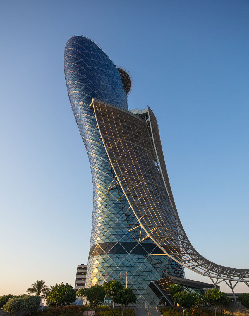 Capital Gate Tower Abu Dhabi