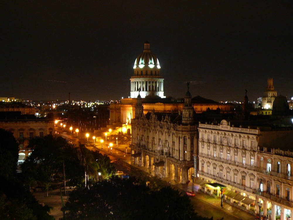 Capitol bei Nacht