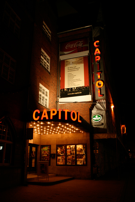 Capitol bei Nacht (Schwerin)