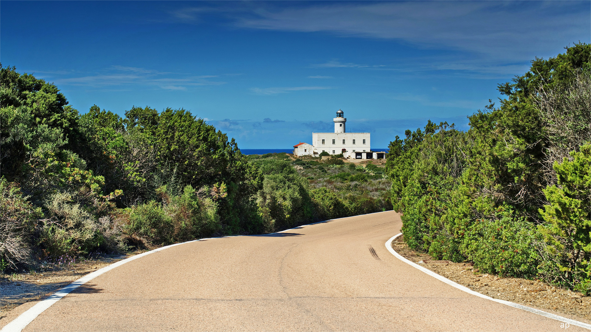 Capo Ferro Lighthouse