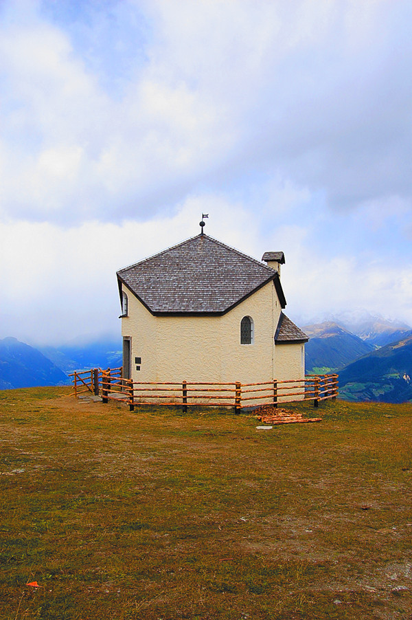 Cappella in cima al Plan De Corones