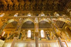 Cappella Palatina --- Mittel- und Seitenschiff
