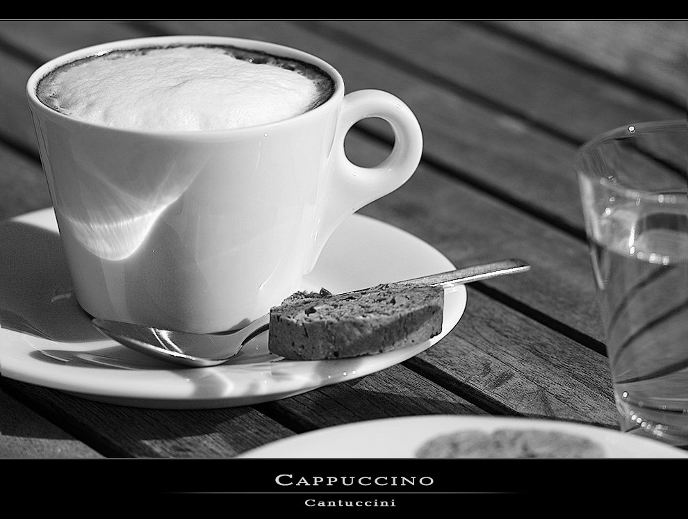 CAPPUCCINO & CANTUCCINI