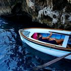 Capri: Einfahrt in die Blaue Grotte