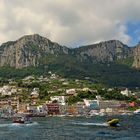 Capri mit der Hafen- und Strandregion Marina Grande