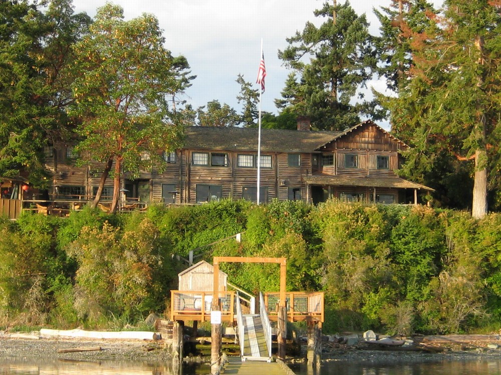 Captain Whidbey Inn.