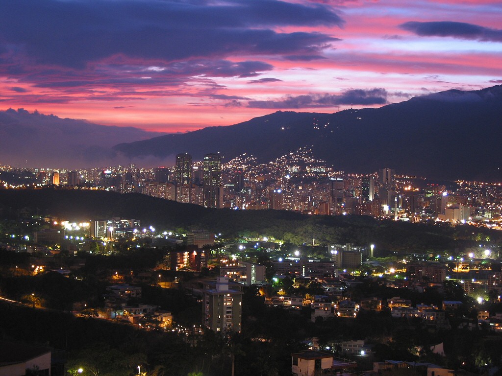 Caracas bei Nacht