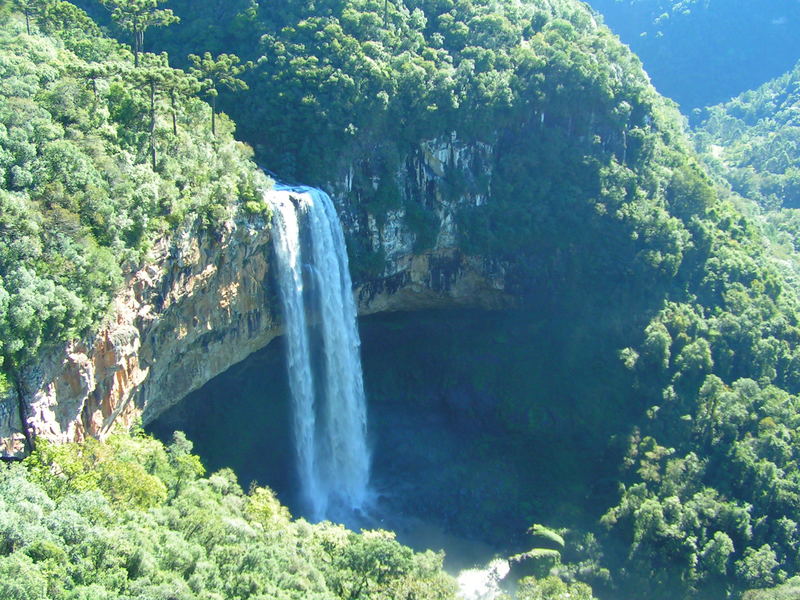 Caracol waterfall
