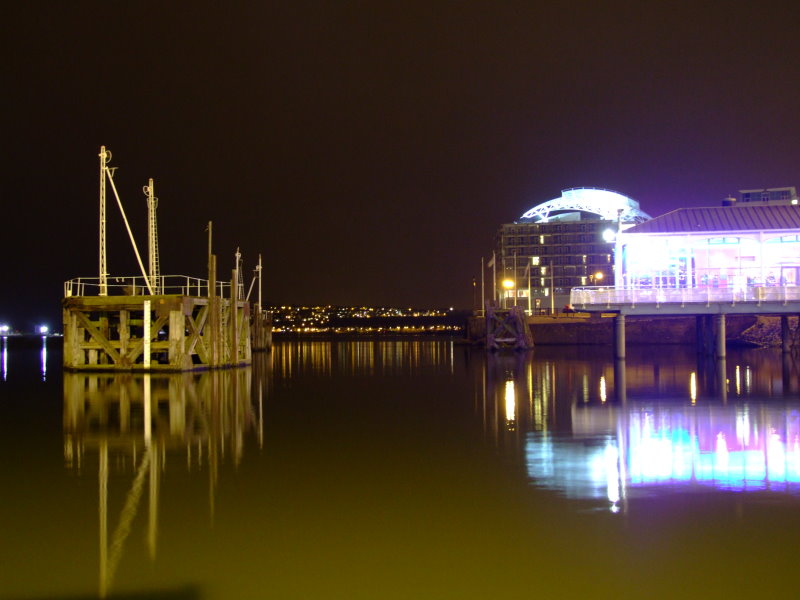 Cardiff Bay at night