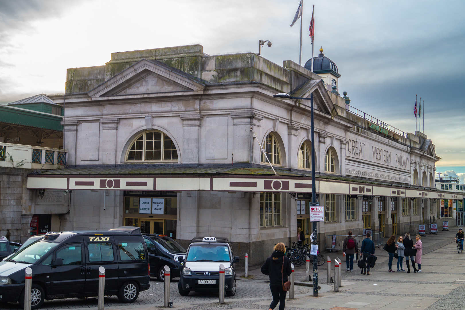 Cardiff Rail Station