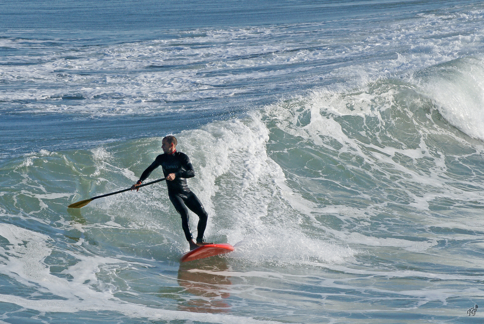 caresser la vague