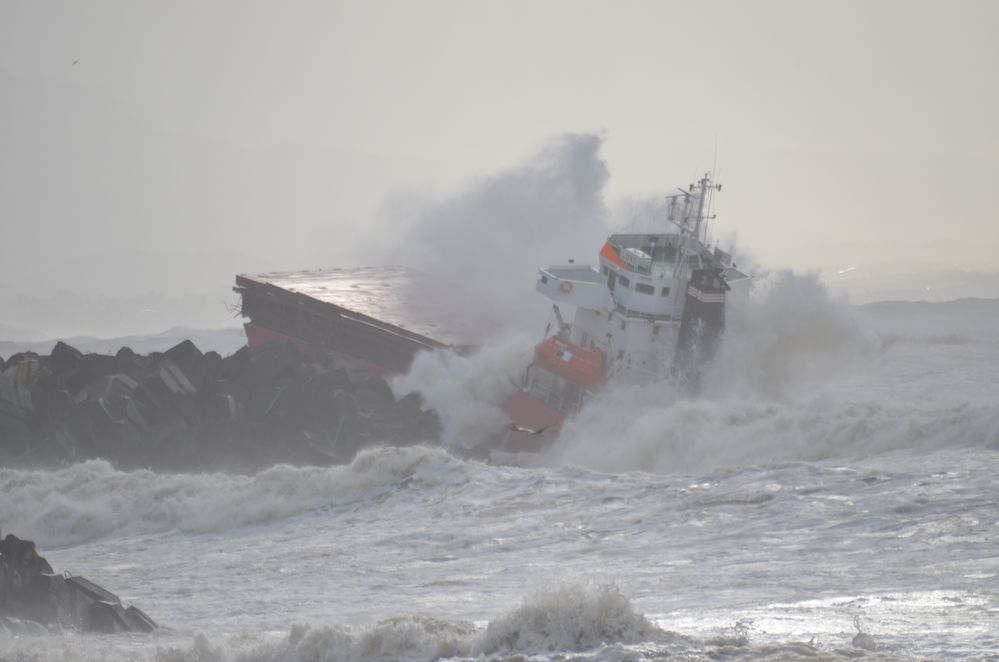 Cargo LUNO échoué a ANGLET :