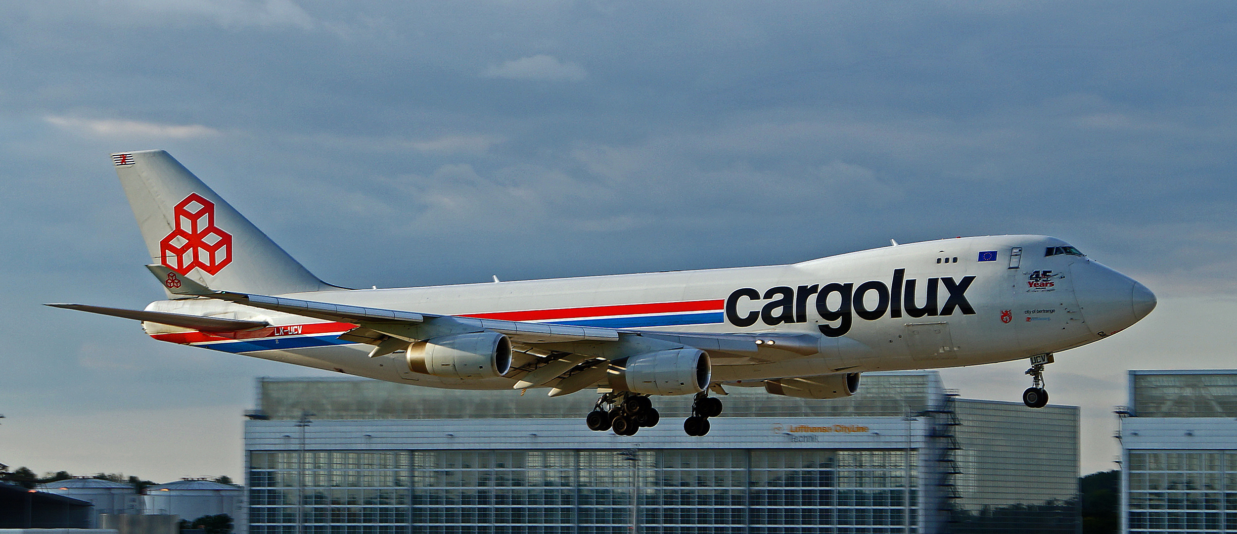 CARGOLUX