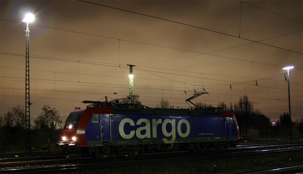 Cargo@Night