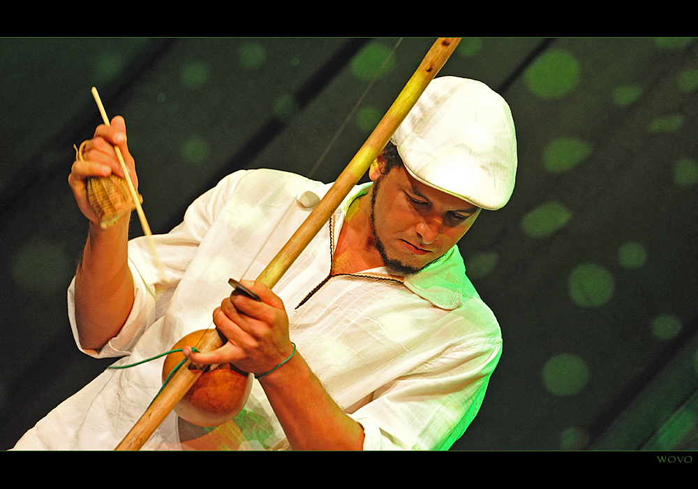 Carlinhos Ribeiro - Percussion